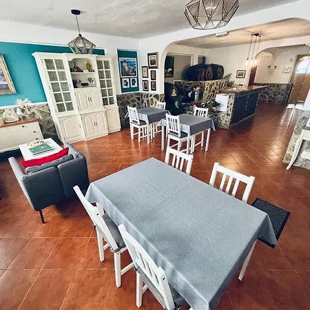 ベッド・アンド・ブレックファスト Rural La Casa